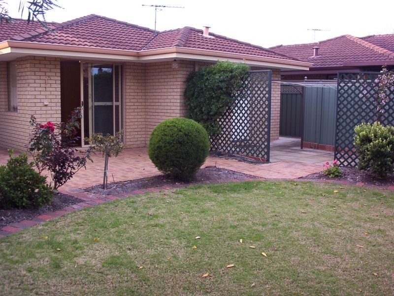 7 Carnac Close, Riverton WA 6148