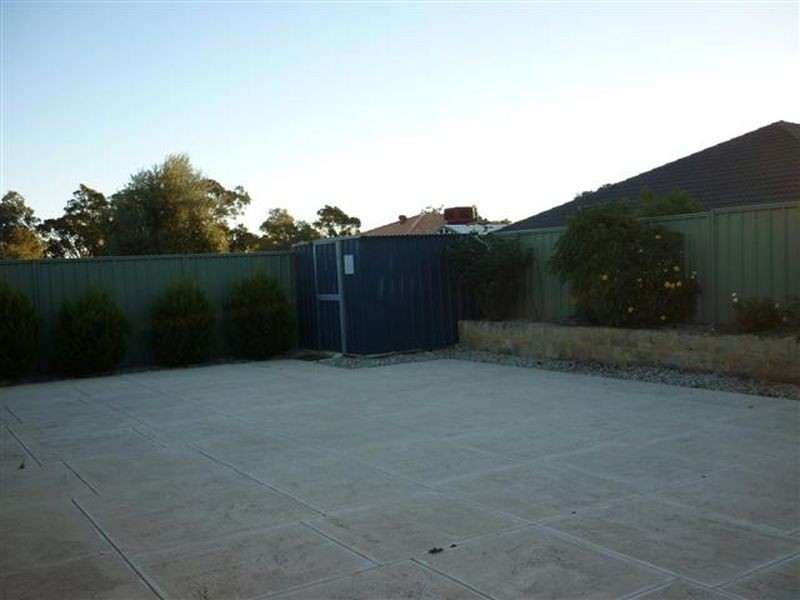 24 Fruit Tree Crescent, Forrestfield WA 6058
