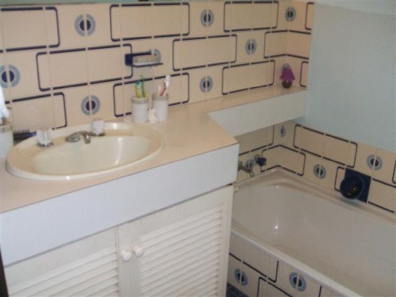 112 Vellgrove Ave, Parkwood WA 6147