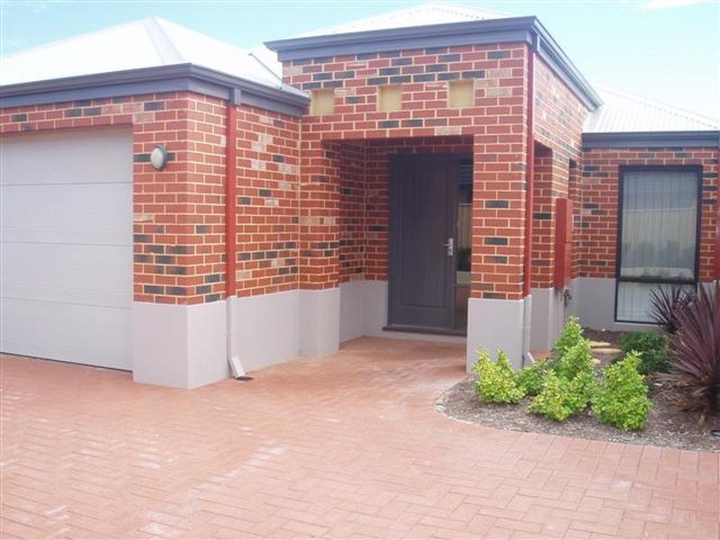 2/50 Claridge Circle, Thornlie WA 6108