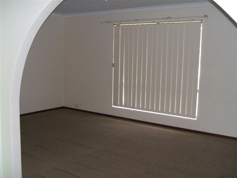 9 Torridon Ave, Parkwood WA 6147