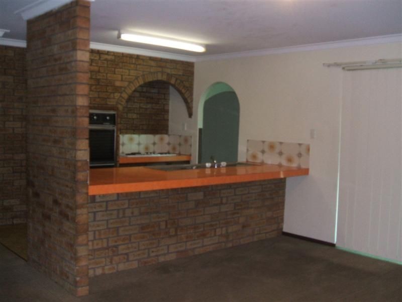 9 Torridon Ave, Parkwood WA 6147