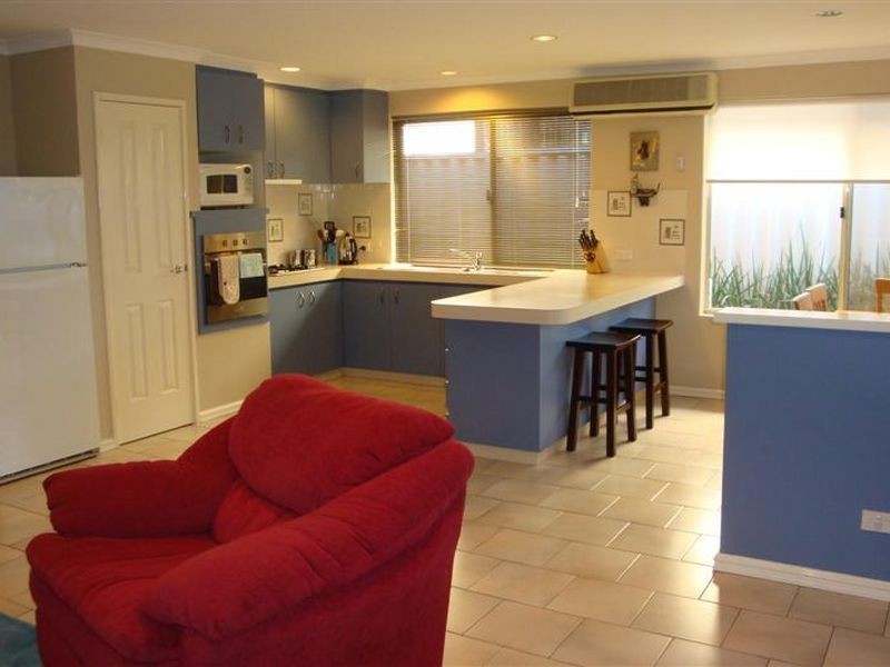 39 Tudor Ave, Shelley WA 6148