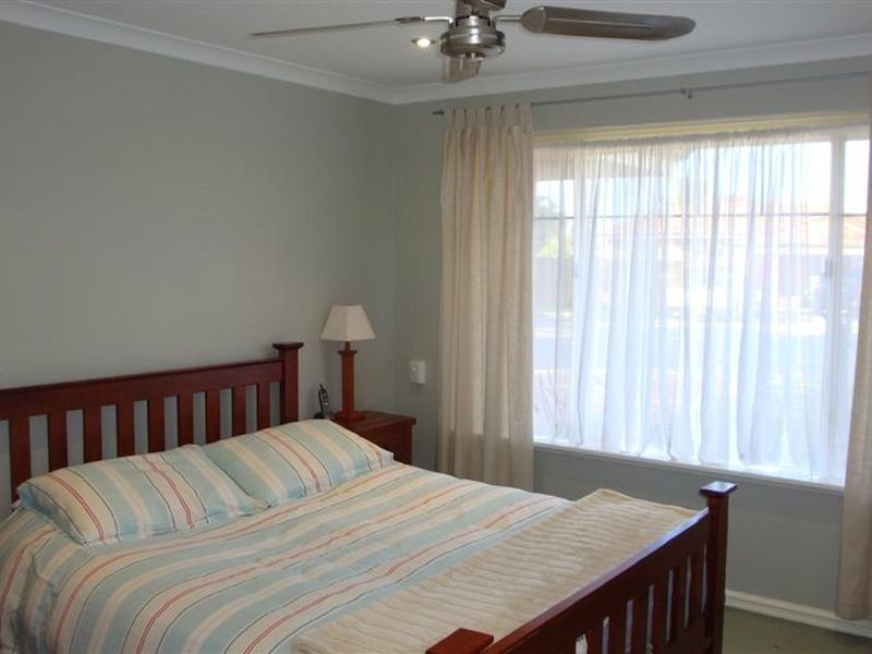 39 Tudor Ave, Shelley WA 6148