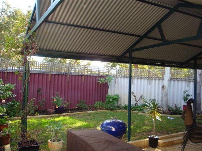 39 Tudor Ave, Shelley WA 6148