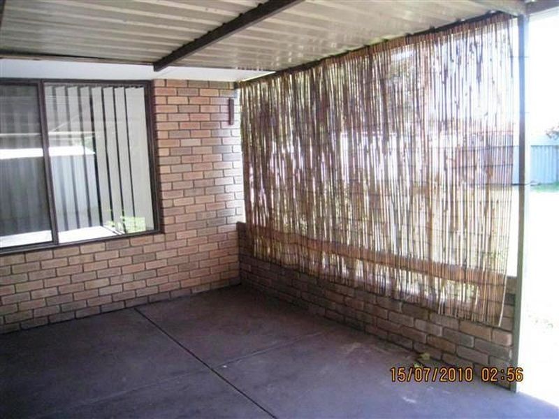 8 Merino Court, Thornlie WA 6108