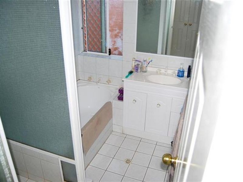 3/22 Swingler Way, Gosnells WA 6110