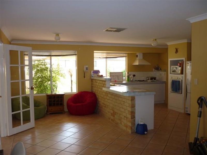 61 Lucas Loop, Canning Vale WA 6155