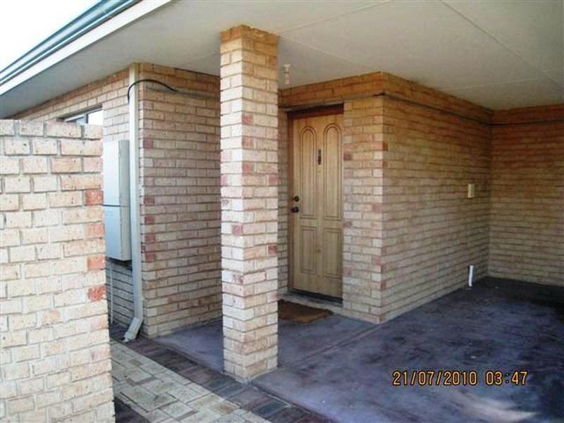 1/21 Mosaic Street East, Shelley WA 6148