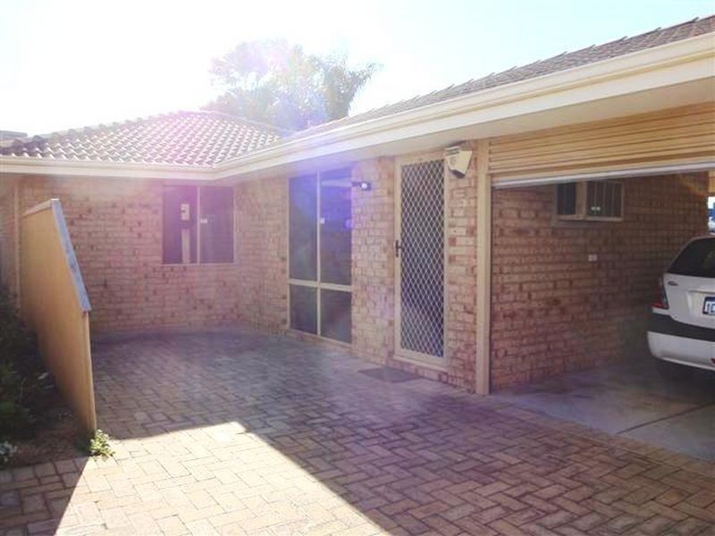 7/208 Burslem Drive, Maddington WA 6109