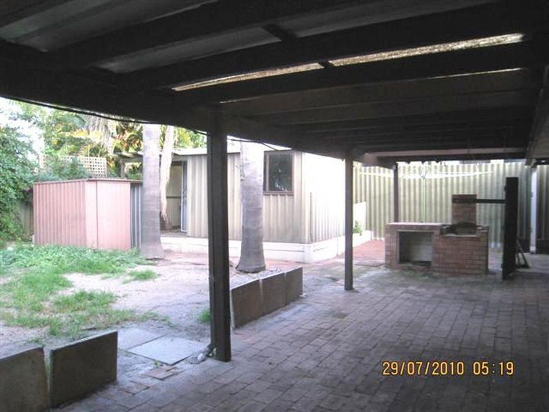 112 Vellgrove Ave, Parkwood WA 6147