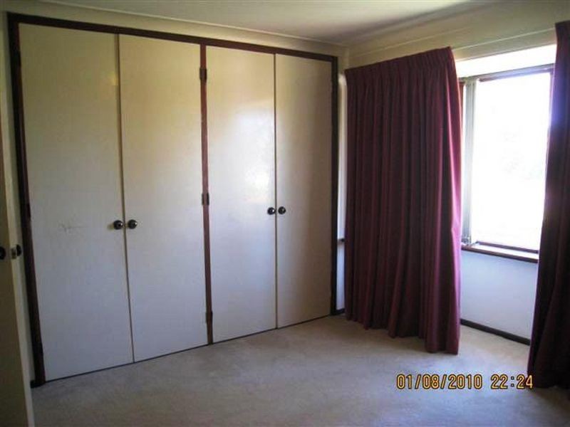 12 Periwinkle Way, Parkwood WA 6147