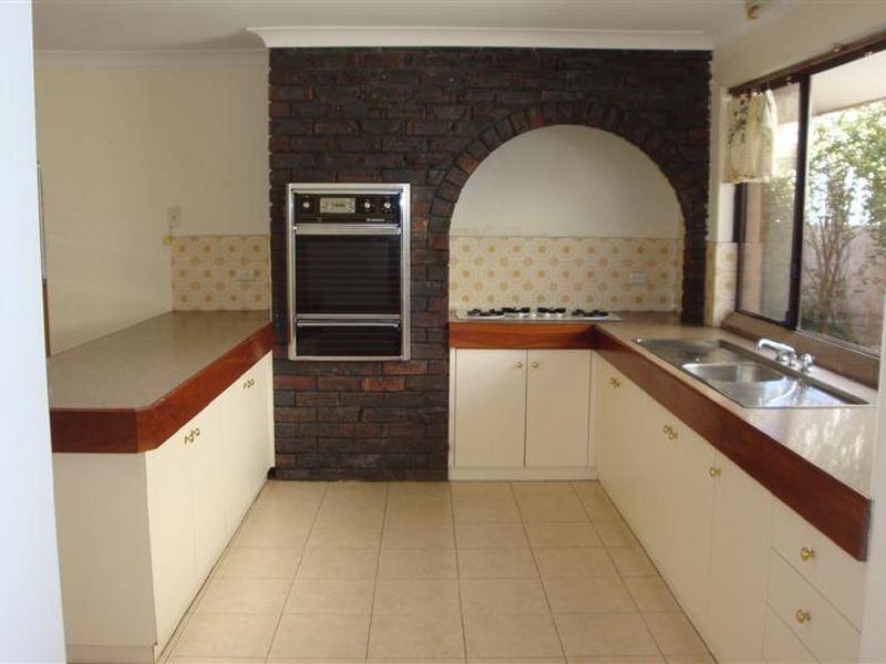 3 Hartung Way, Bull Creek WA 6149