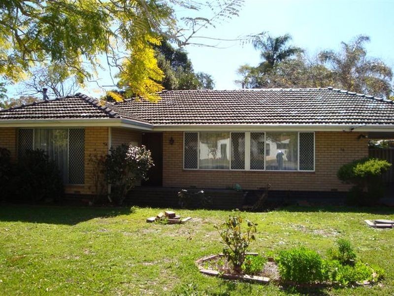 14 Rhonda Ave, Willetton WA 6155