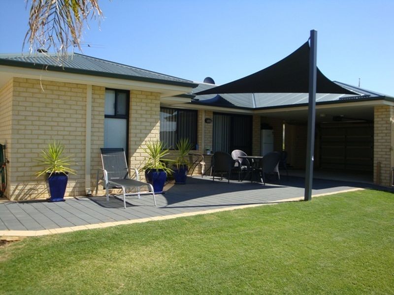 59 Canna Drive, Canning Vale WA 6155