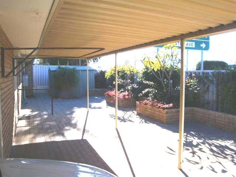 7/208 Burslem Drive, Maddington WA 6109