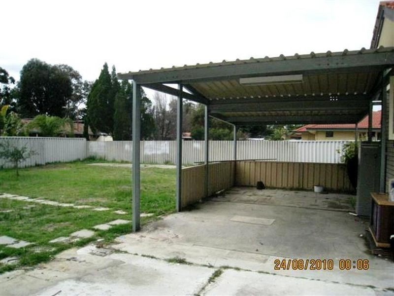 24 Letsom Way, Langford WA 6147