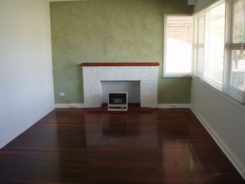 5 Lee Way, Thornlie WA 6108