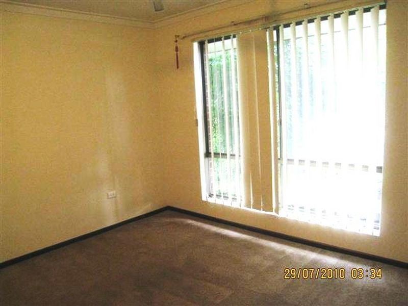 9 Torridon Ave, Parkwood WA 6147