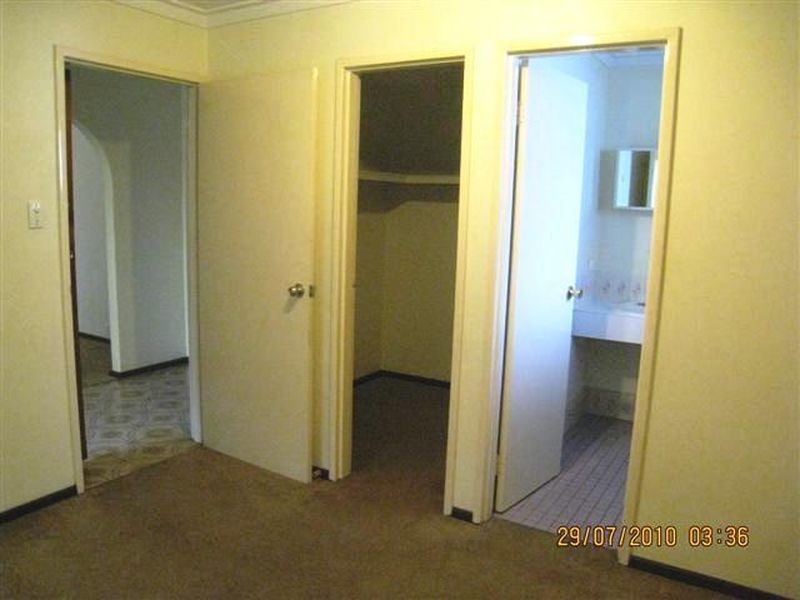 9 Torridon Ave, Parkwood WA 6147