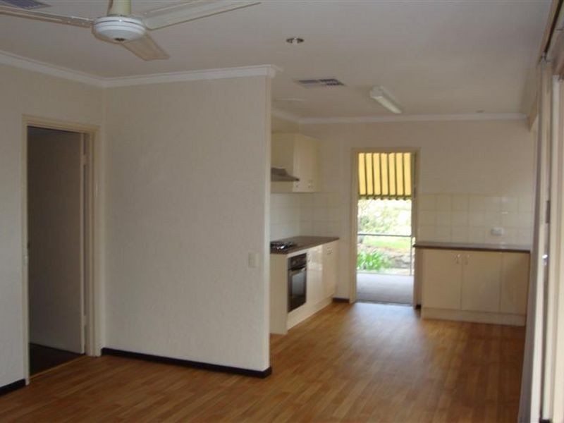 6 Burrendah Blvd, Willetton WA 6155