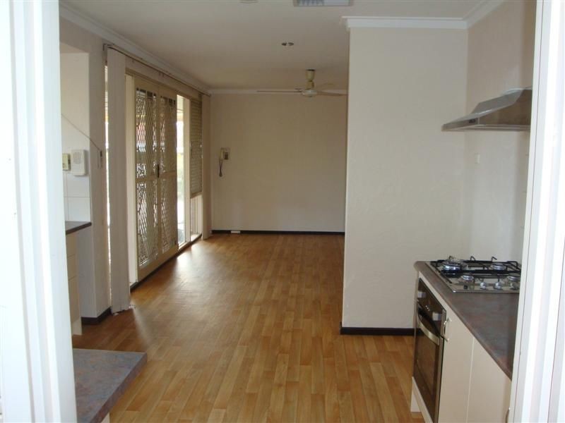 6 Burrendah Blvd, Willetton WA 6155