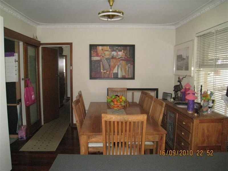 56 Parklands Square, Riverton WA 6148