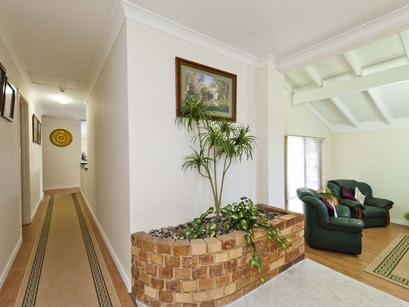 18 Harwood Rise, Leeming WA 6149