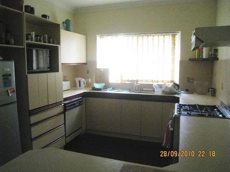 41 Goss Ave, Manning WA 6152