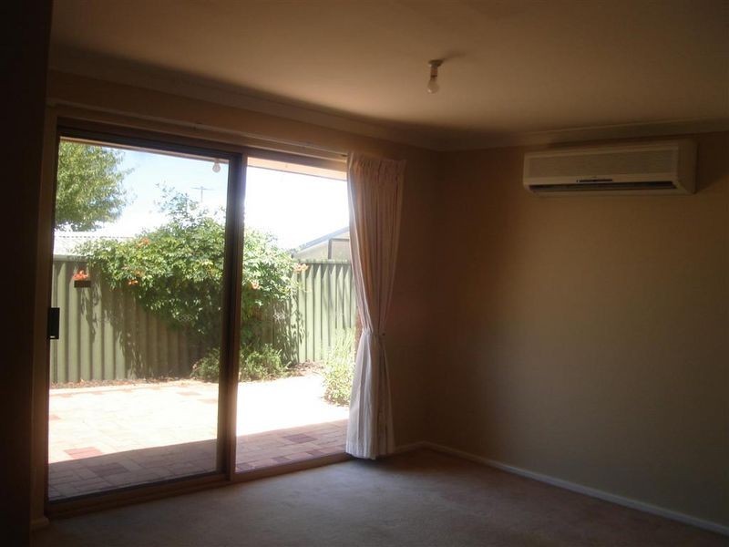 3/64 Sunbury Road, Victoria Park WA 6100