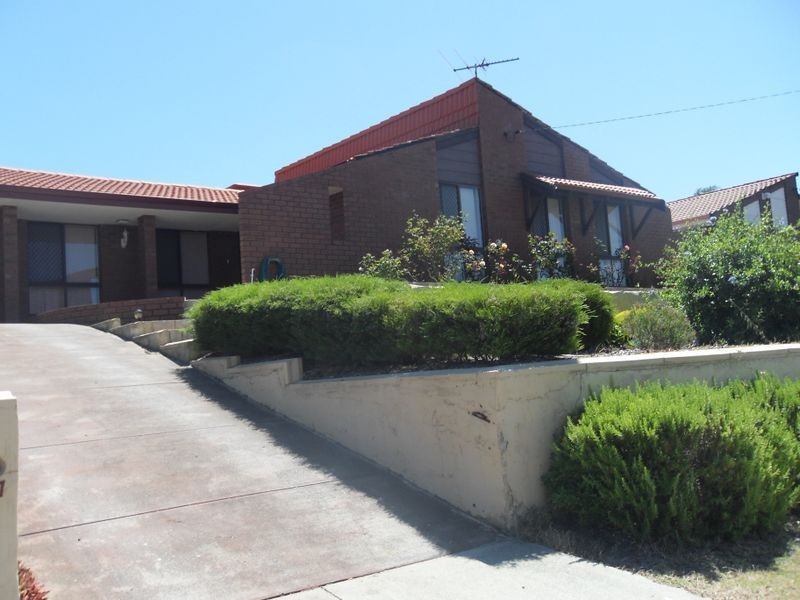 27 Darian Drive, Willetton WA 6155