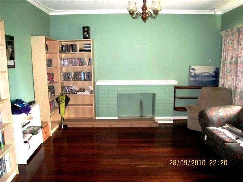 41 Goss Ave, Manning WA 6152