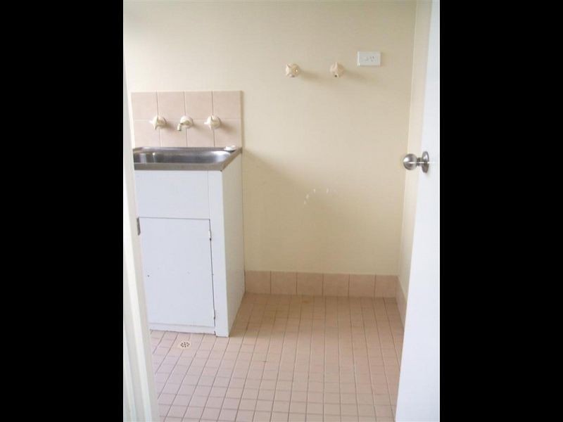 3/64 Sunbury Road, Victoria Park WA 6100