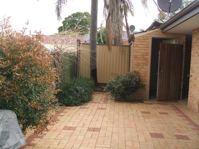 3/64 Sunbury Road, Victoria Park WA 6100