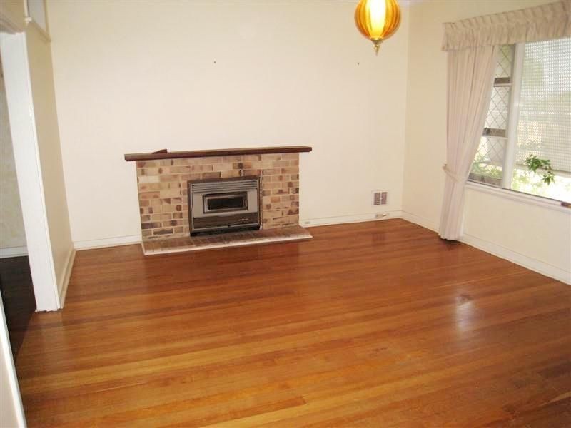 36 McLean Street, Melville WA 6156