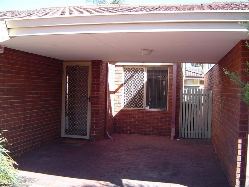 9/5 Dewey Street, Shelley WA 6148