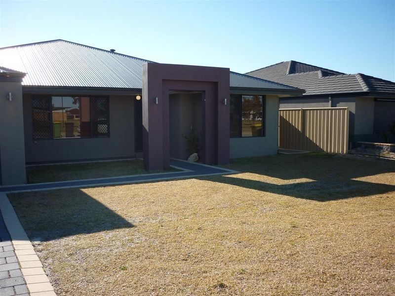 144 Amherst Road, Canning Vale WA 6155