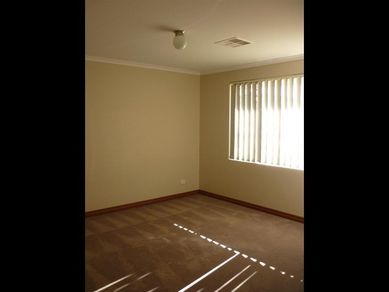 144 Amherst Road, Canning Vale WA 6155