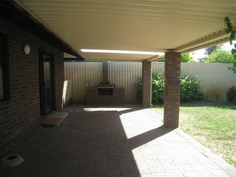 7 Anteo Court, Parkwood WA 6147