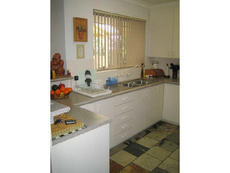 27 Elderberry Drive, Parkwood WA 6147