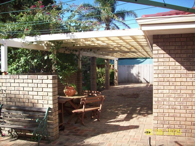 24 Scouler Way, Bateman WA 6150