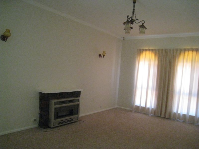 5 Vigors Avenue, Bull Creek WA 6149