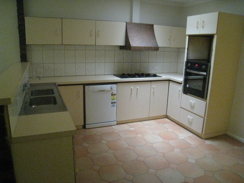 5 Vigors Avenue, Bull Creek WA 6149