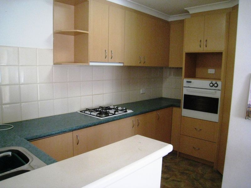 12/2 Cerberus Avenue, Parkwood WA 6147