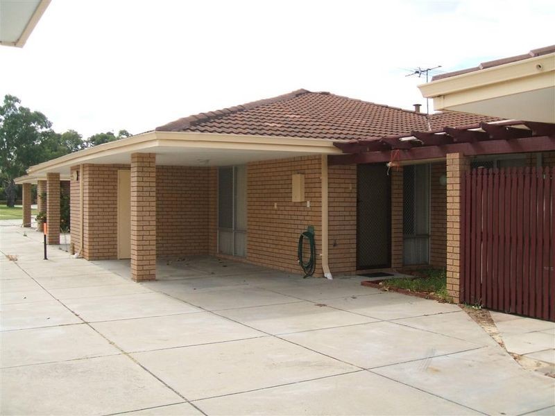7/8 Falcon Court, Willetton WA 6155