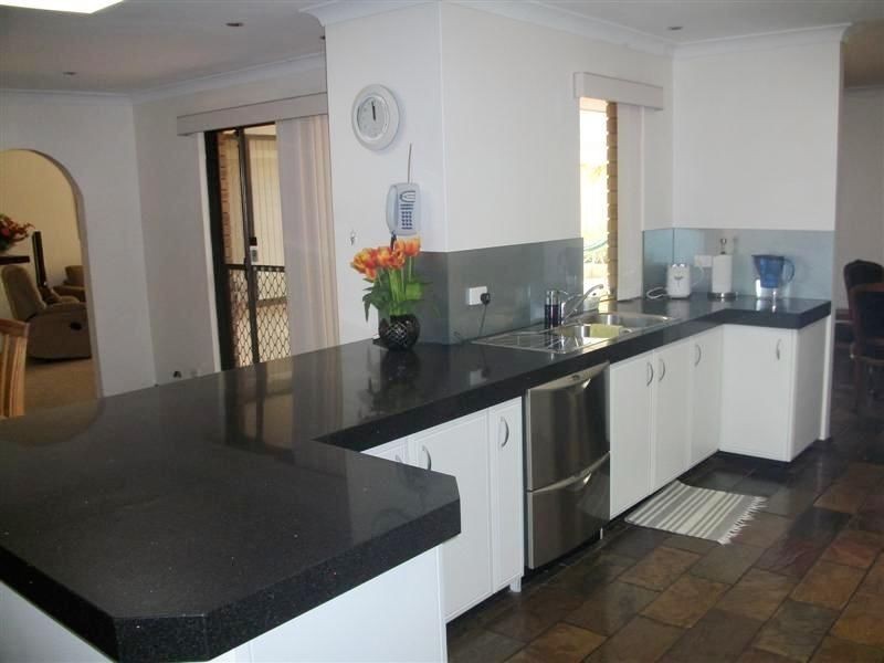 27 Sheldrake Way, Willetton WA 6155