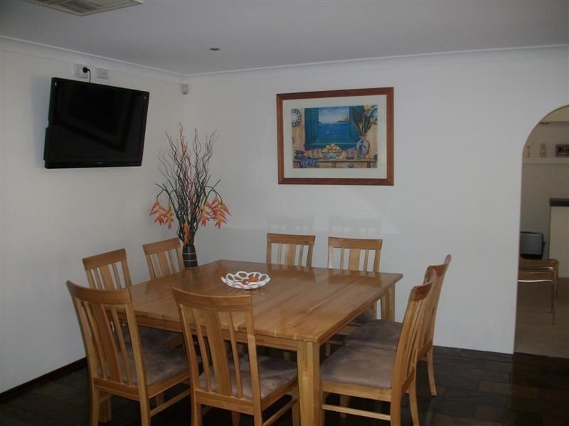 27 Sheldrake Way, Willetton WA 6155