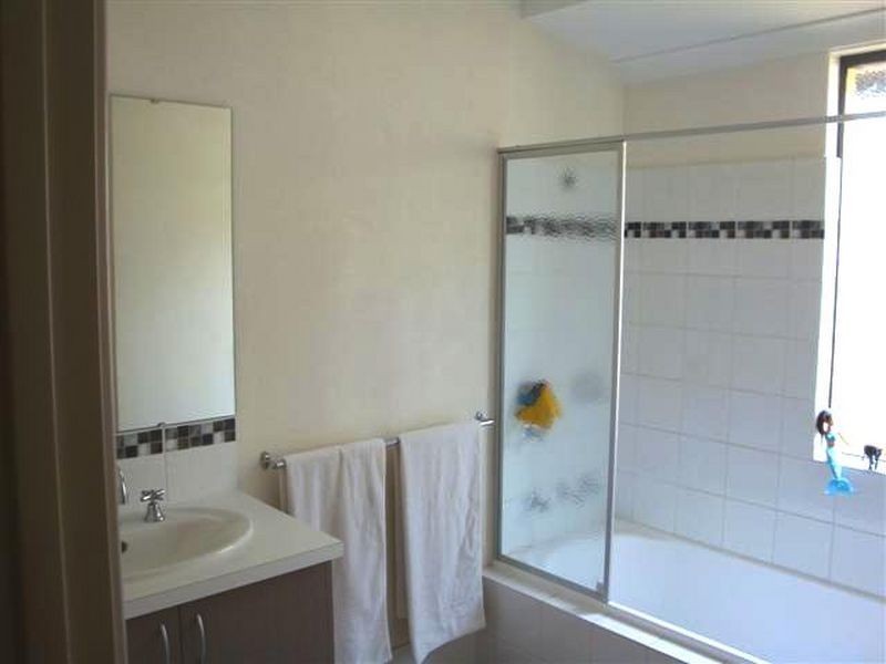 23 Ostling Ave, Bertram WA 6167