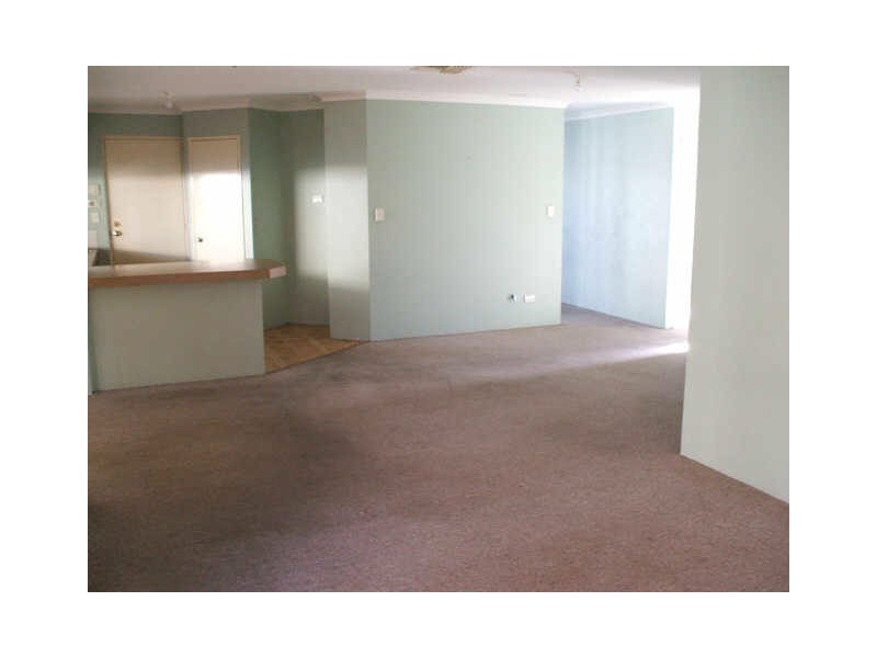 8 Hibbertia Close, Beeliar WA 6164