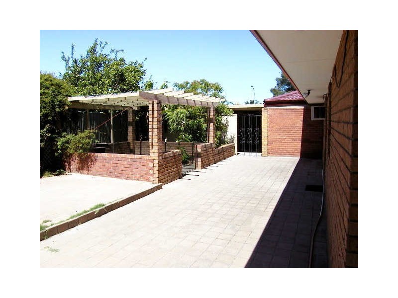 18 Scythe Street, Willetton WA 6155